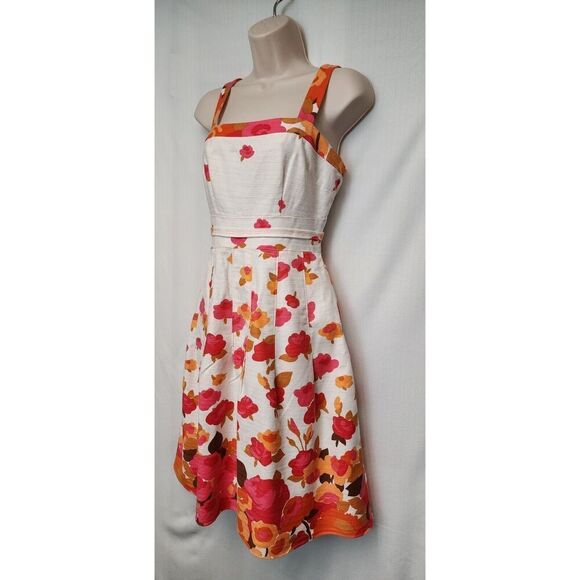 Adrianna Papell Women's Multicolor Floral Beige/Orange Fit-Flare Knee Dress Sz 6 - Picture 6 of 9